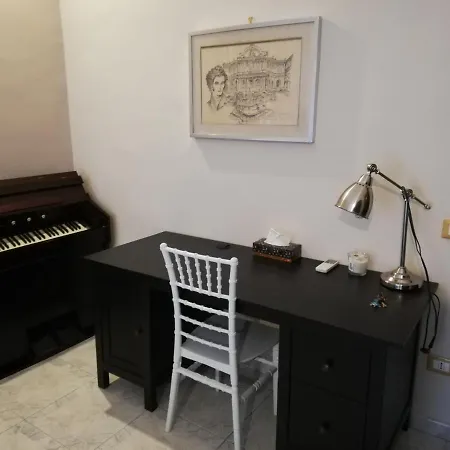 Inna's In The History Center Guest house